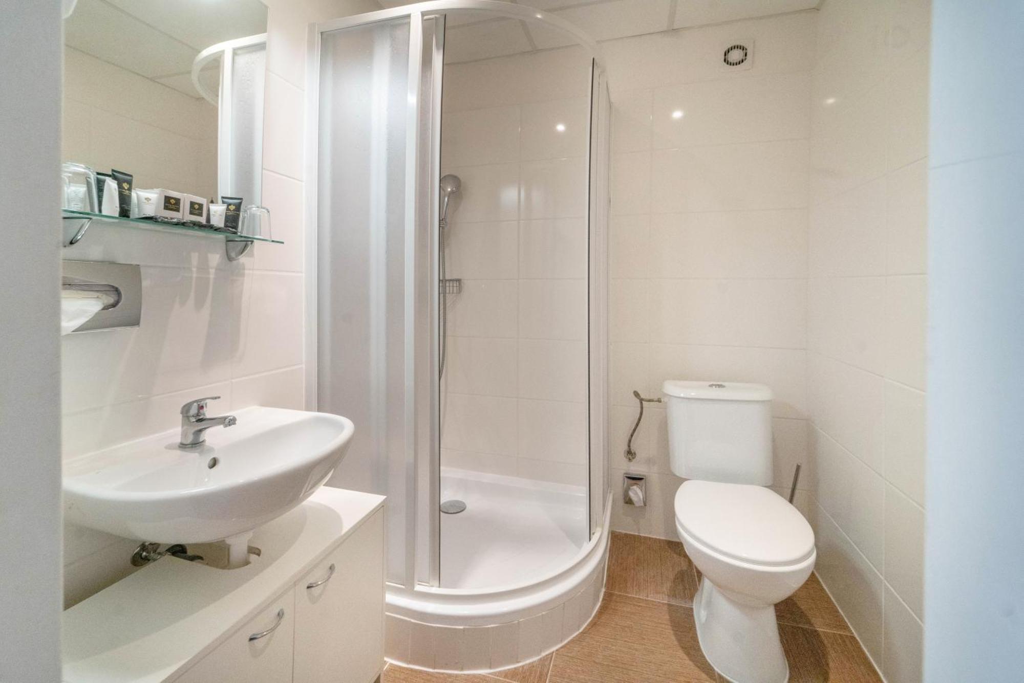 Hotel Merkur - Czech Leading Hotels Prague Ngoại thất bức ảnh