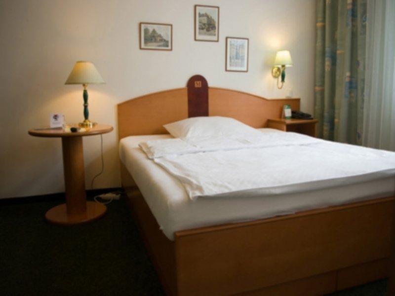 Hotel Merkur - Czech Leading Hotels Prague Ngoại thất bức ảnh